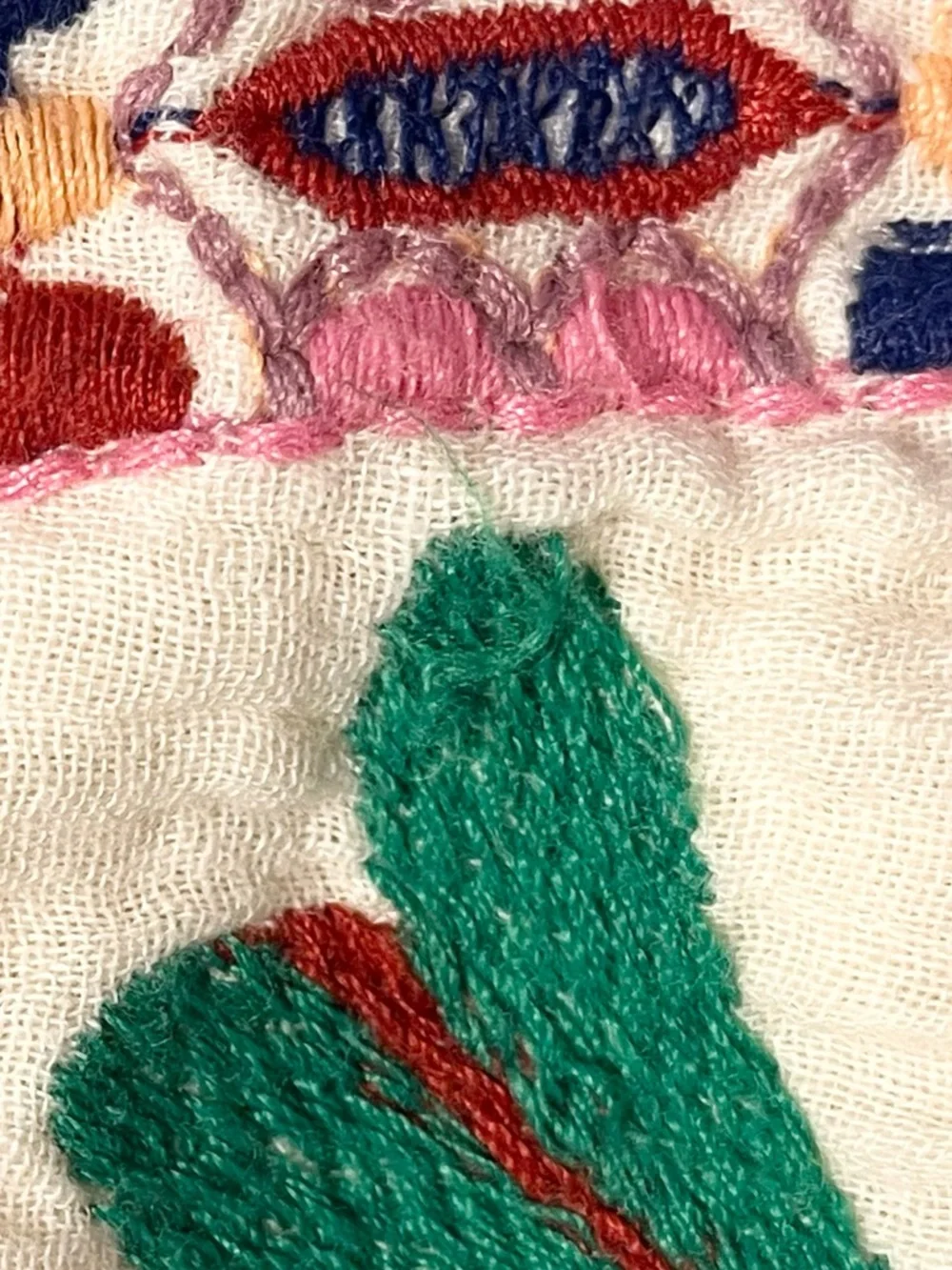 Zara Floral Vest - Picture 6 of 6
